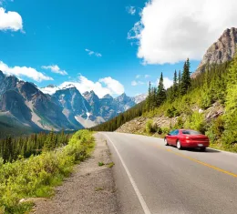 Les plus beaux itinéraires en voiture au Canada.